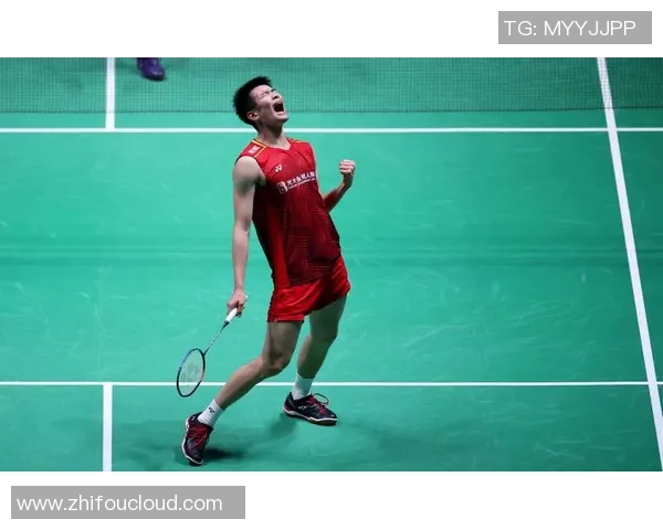 李强专访：从青涩少年到羽毛球冠军的成长之路回顾